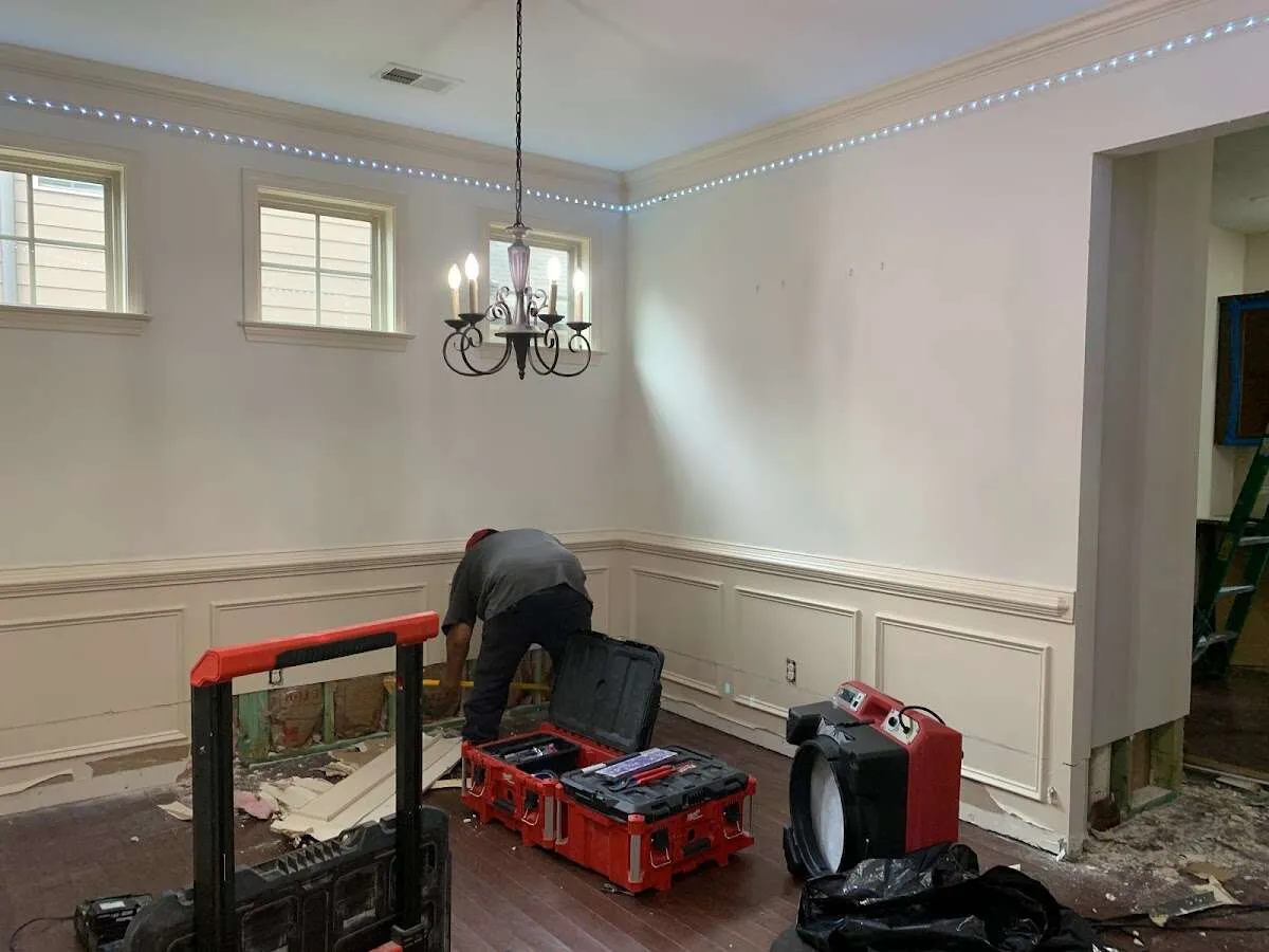Restoration technician with professional equipment in Oakhurst